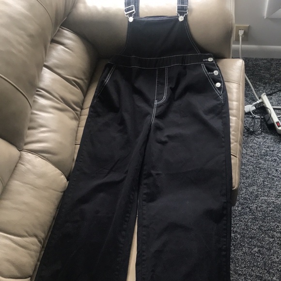 Wide Legged Black Overalls with Button Detail and White‎ Stitching - Picture 6 of 14